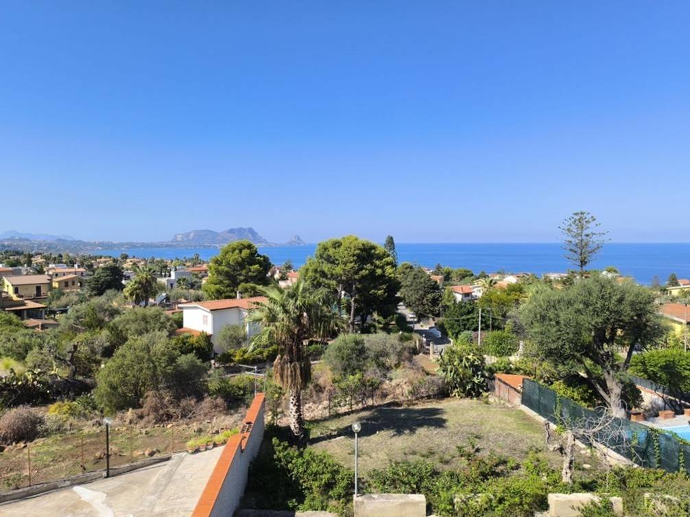 Villino in vendita a Altavilla Milicia
