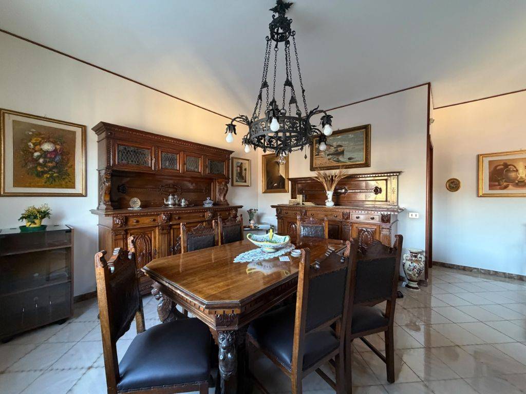 Appartamento in vendita a Palermo, Nebrodi