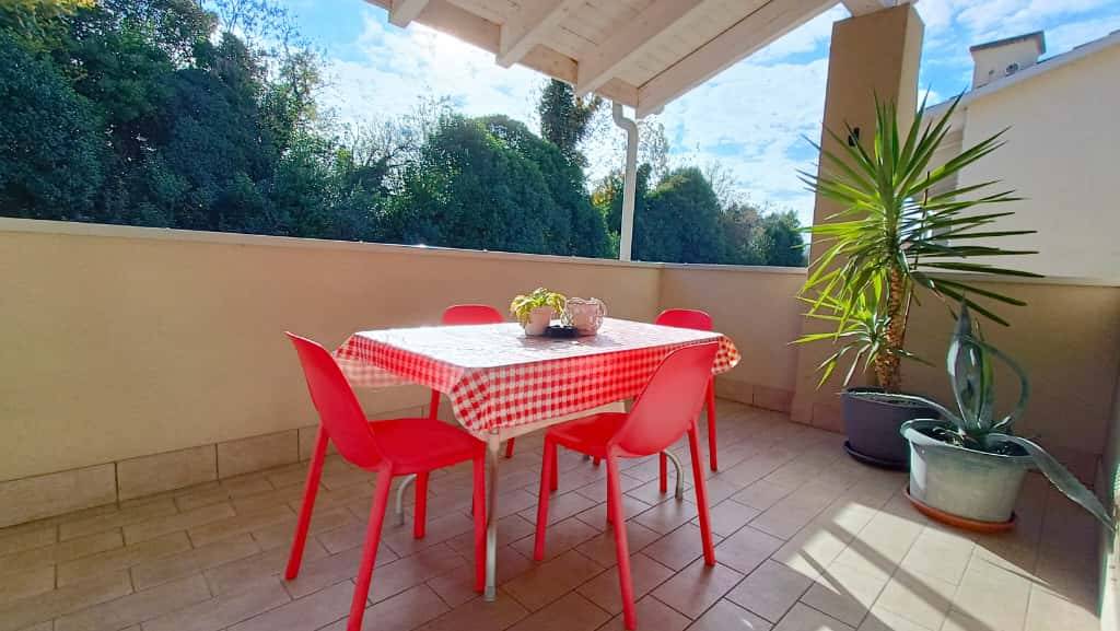 Appartamento in vendita a Peschiera del Garda, Peschiera