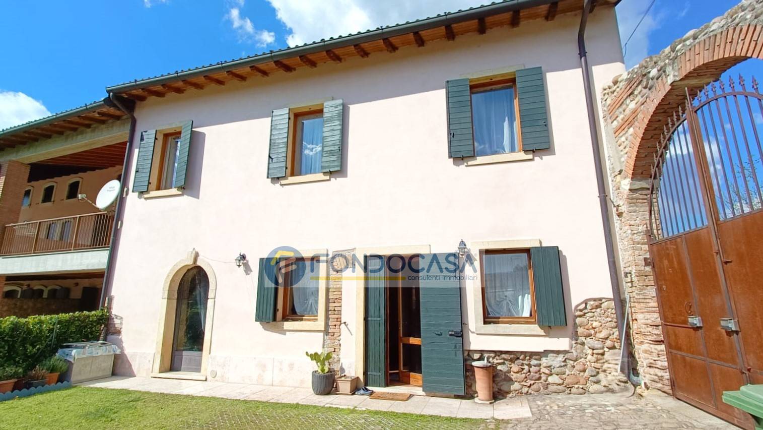 Rustico in vendita a Bussolengo, San Vito al Mantico