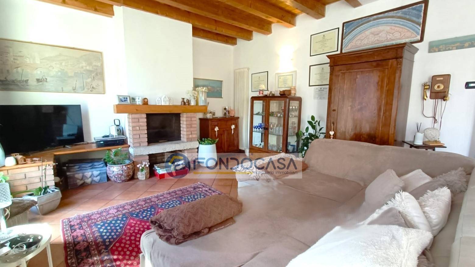 Rustico in vendita a Bussolengo, San Vito al Mantico