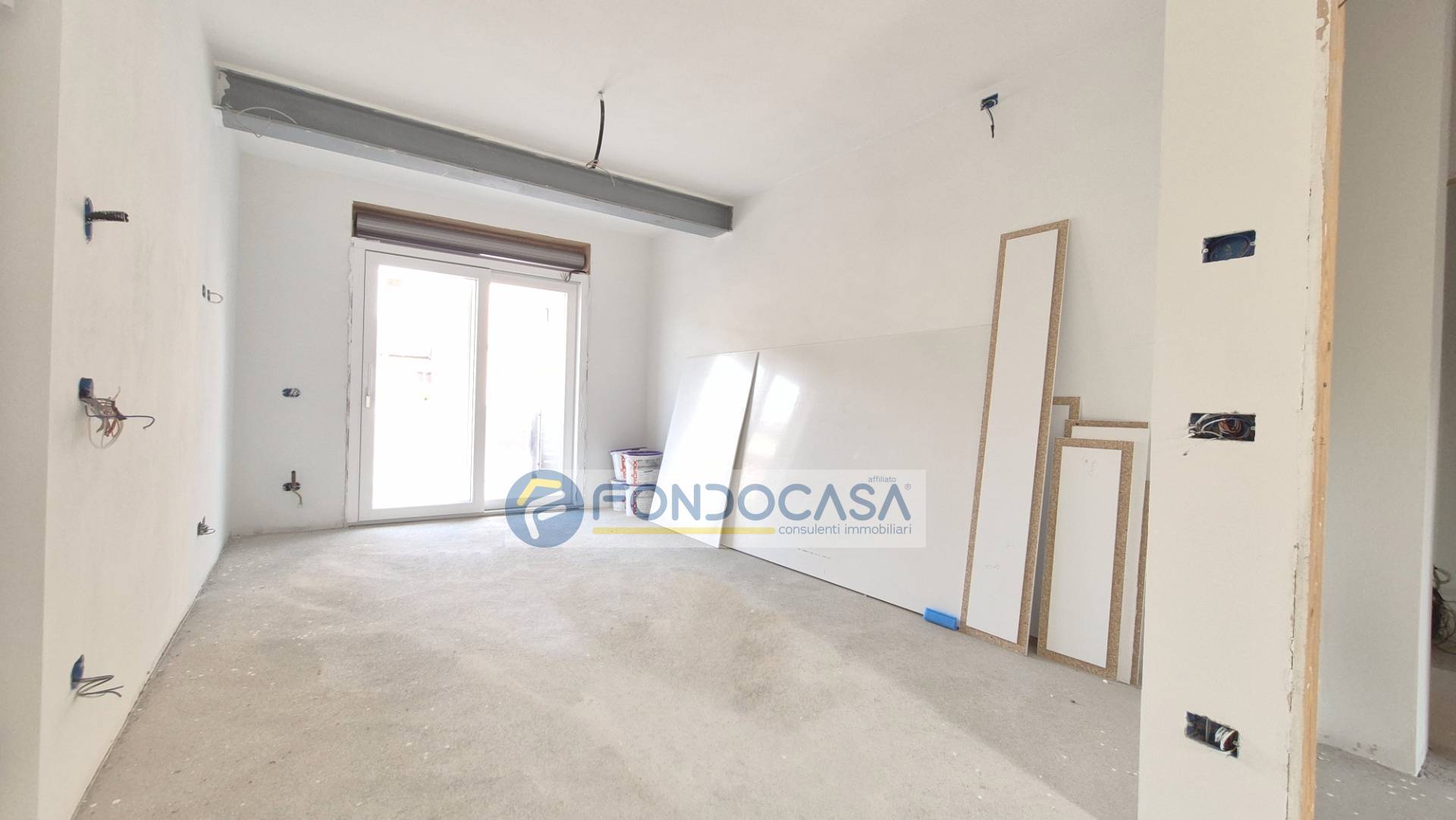 Appartamento in vendita a Peschiera del Garda, Peschiera