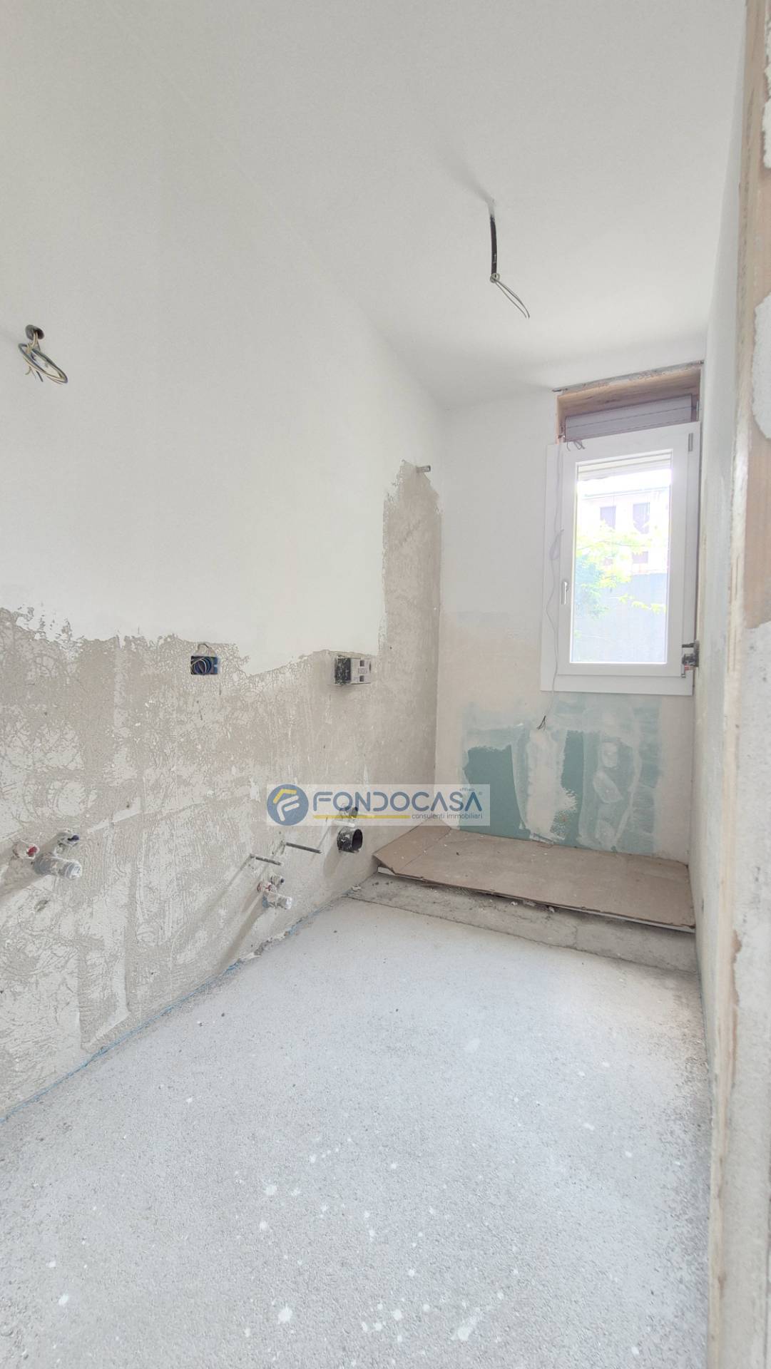 Appartamento in vendita a Peschiera del Garda, Peschiera
