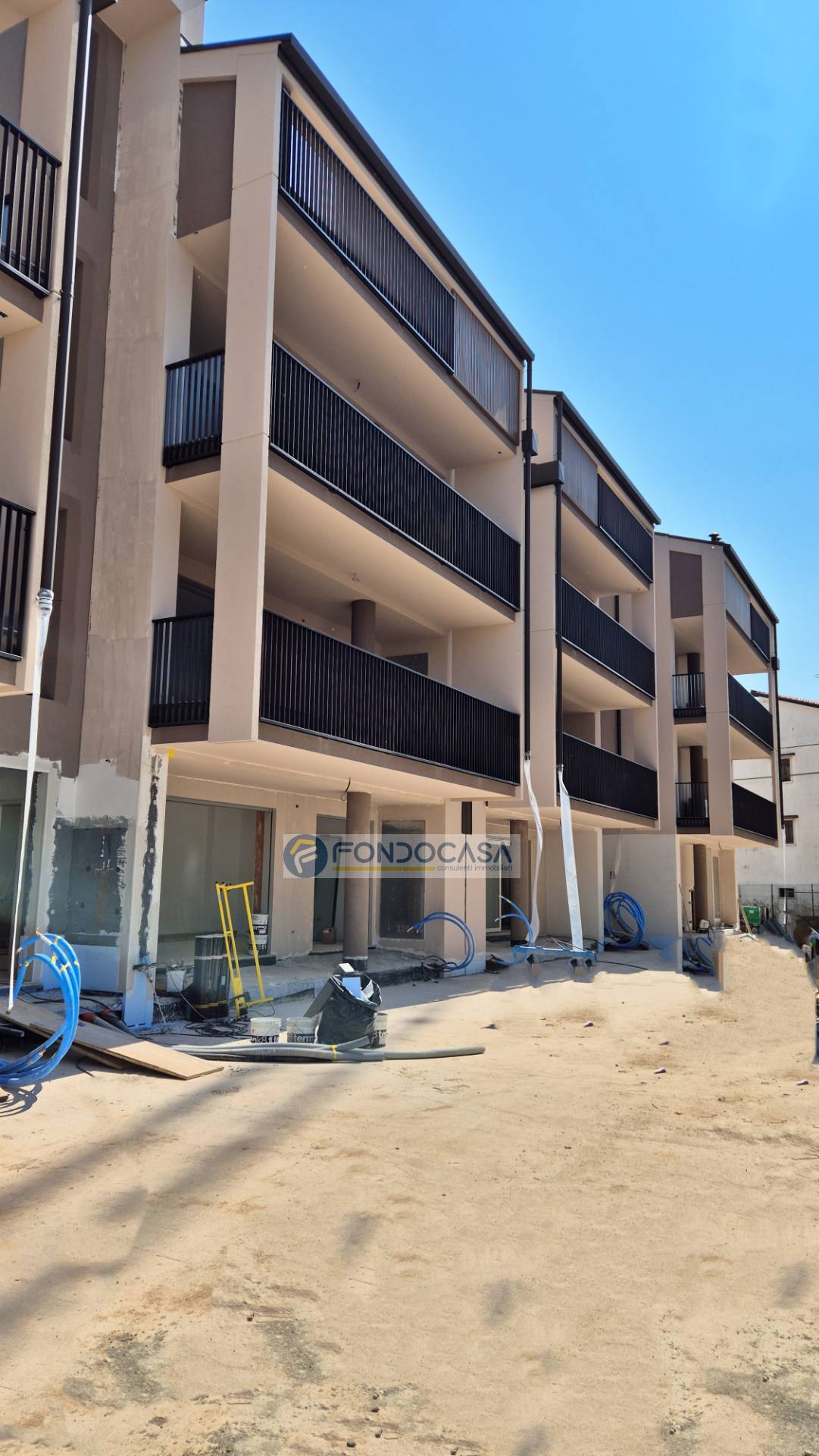 Appartamento in vendita a Peschiera del Garda, Peschiera