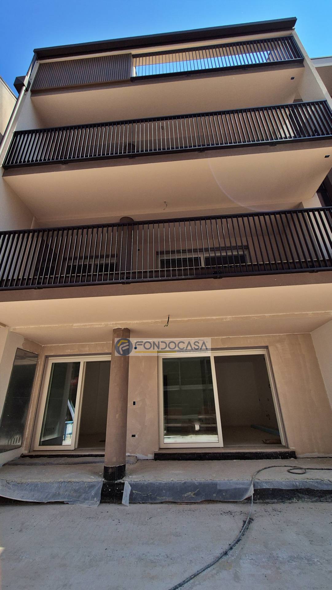 Appartamento in vendita a Peschiera del Garda, Peschiera