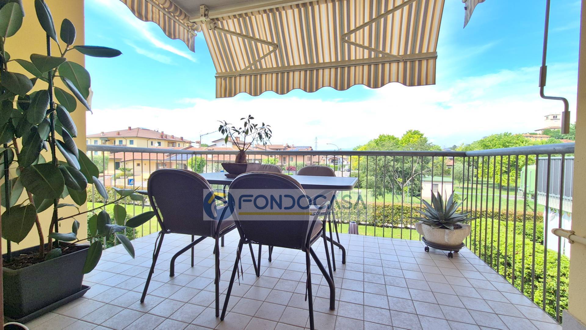 Appartamento in vendita a Castelnuovo del Garda, Castelnuovo
