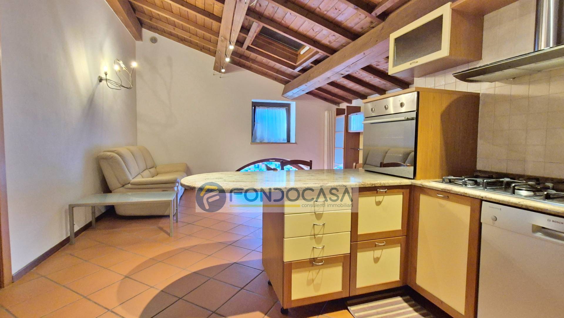 Appartamento in vendita a Peschiera del Garda