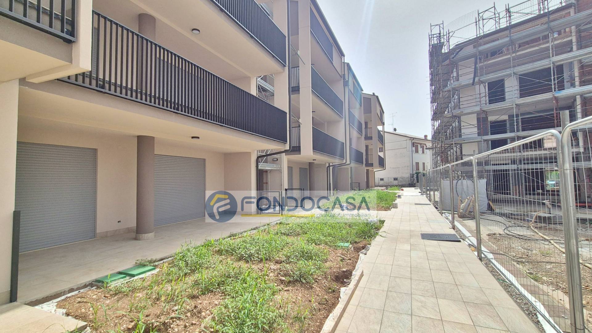 Appartamento in vendita a Peschiera del Garda, Peschiera