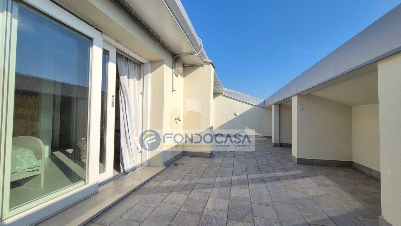 Appartamento in vendita a Peschiera del Garda, Peschiera