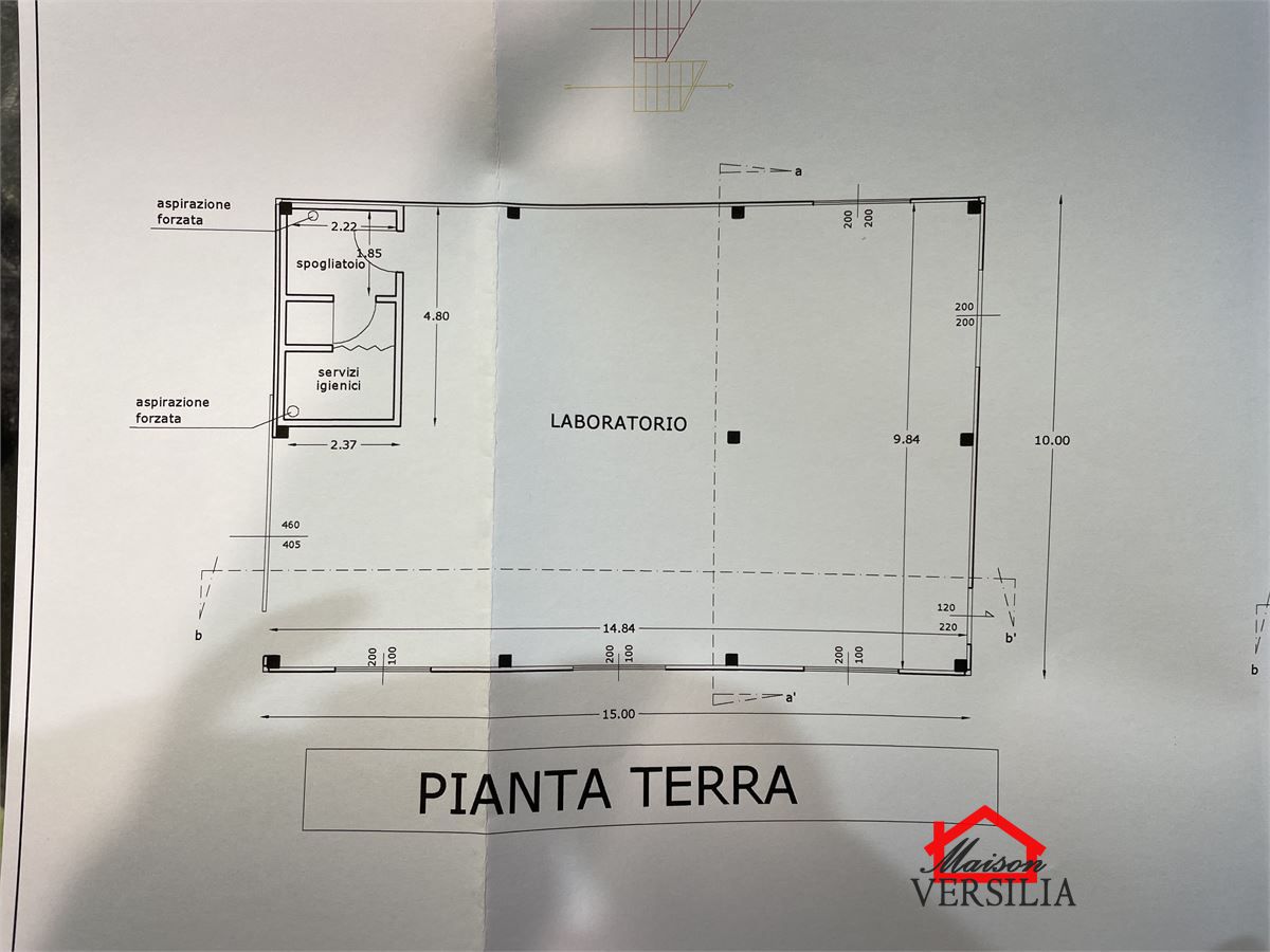 Capannone in vendita a Carrara
