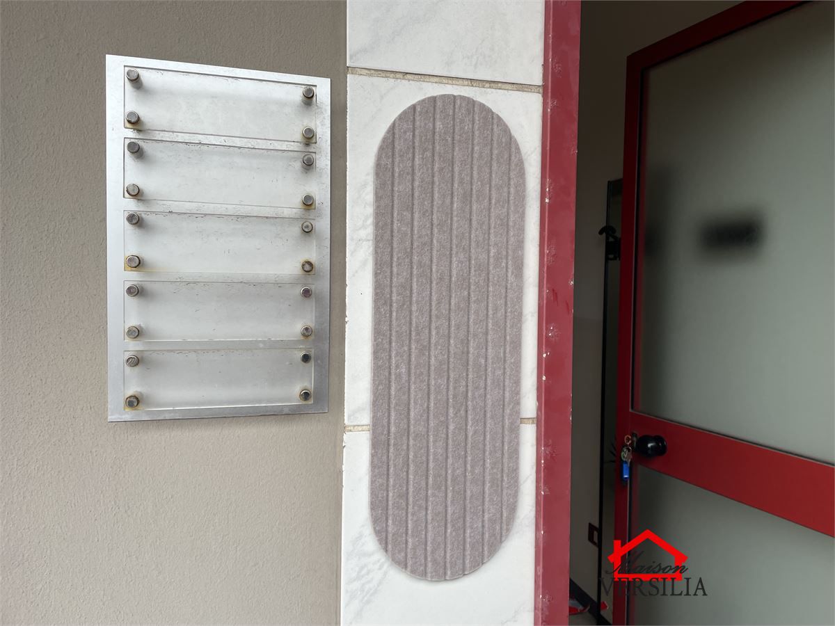 Ufficio in affitto a Massa