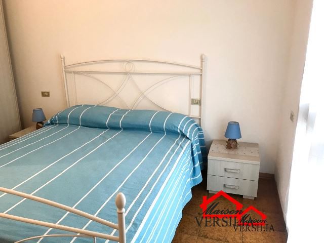 Trilocale in affitto, Massa marina di