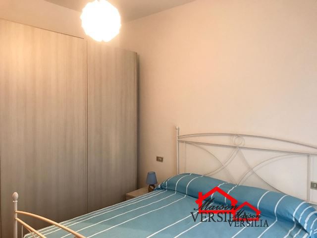 Trilocale in affitto, Massa marina di