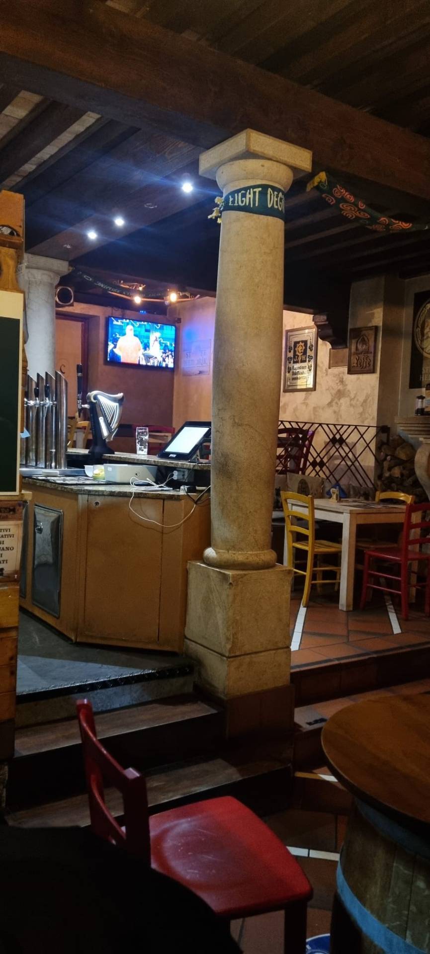 Bar/Pub con cucina in vendita a Lonato del Garda