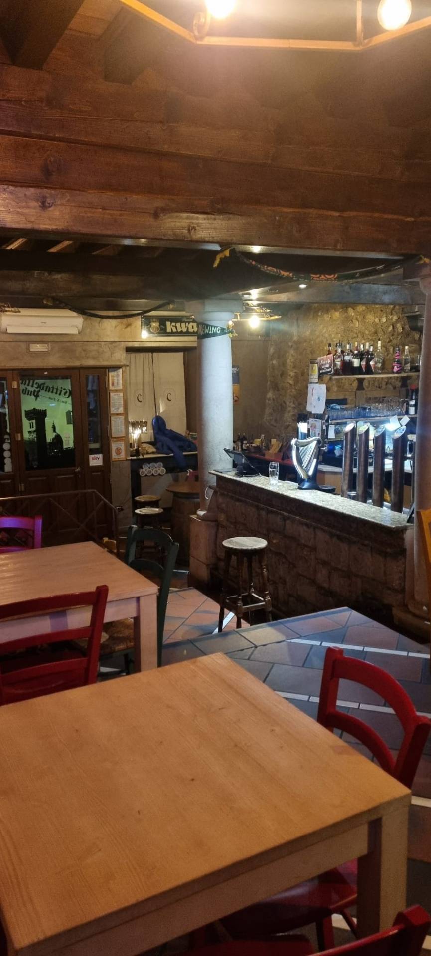 Bar/Pub con cucina in vendita a Lonato del Garda