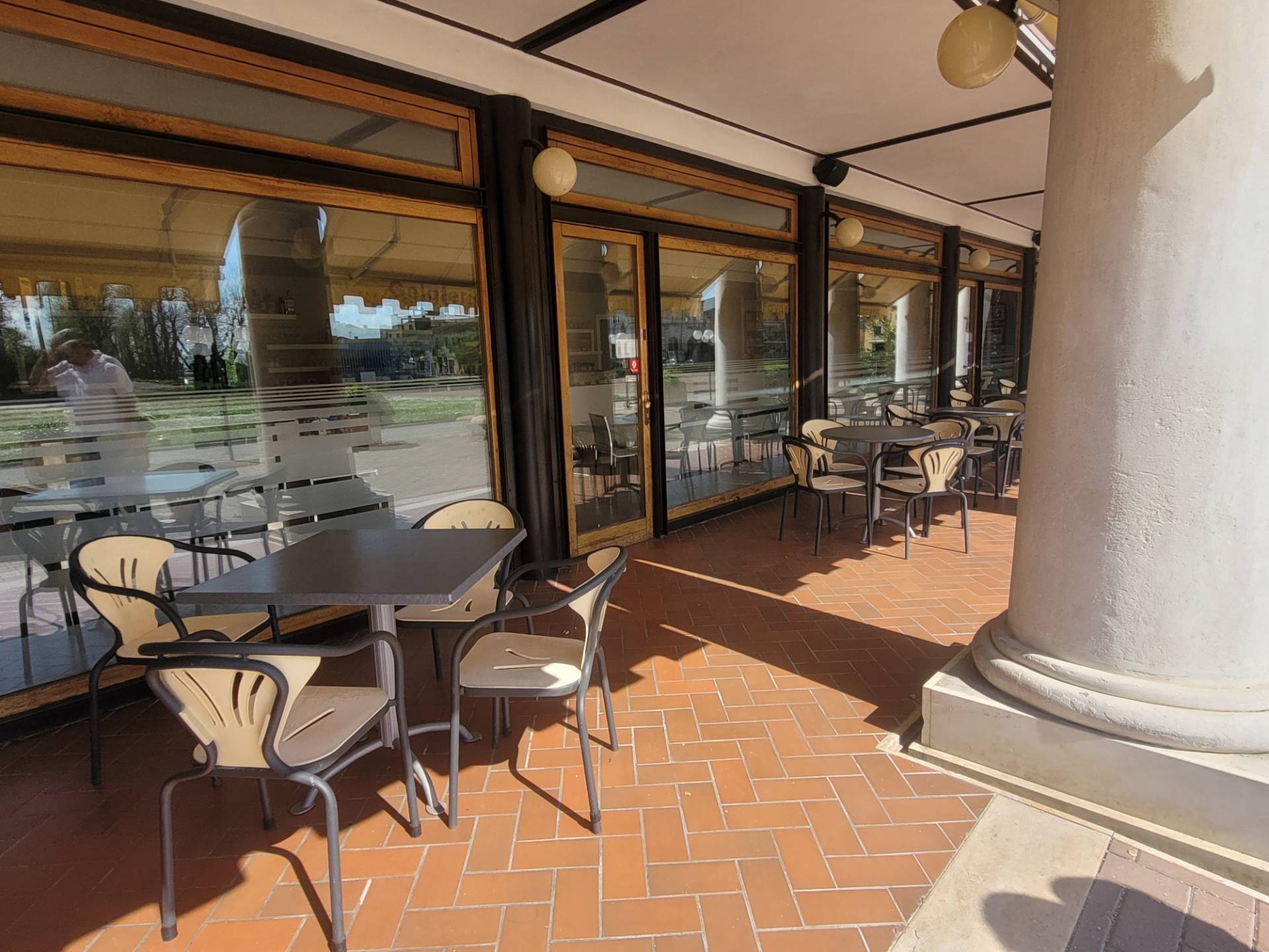 Bar in vendita a Roncoferraro