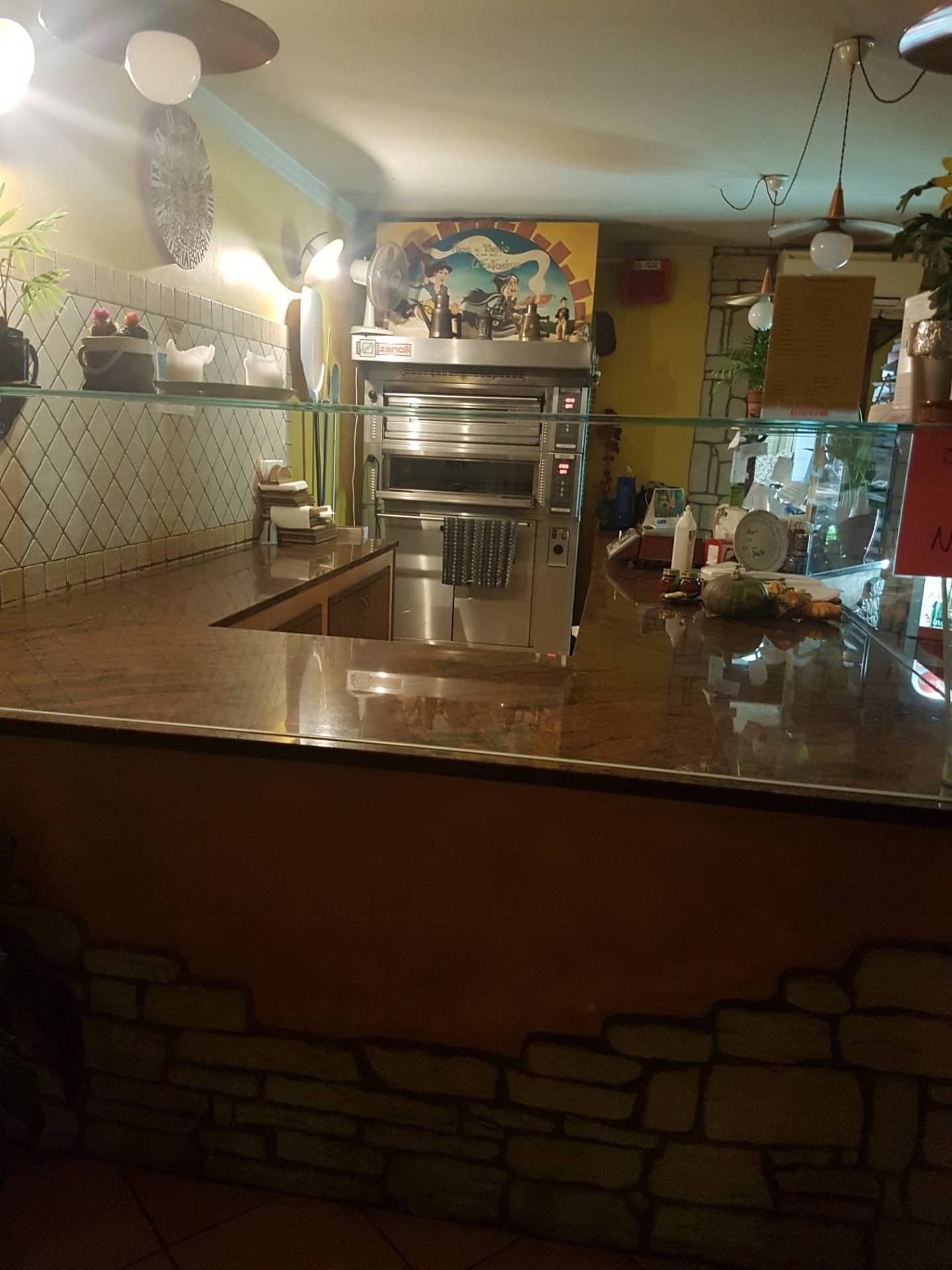 Pizzeria taglio in vendita a Sommacampagna, Caselle