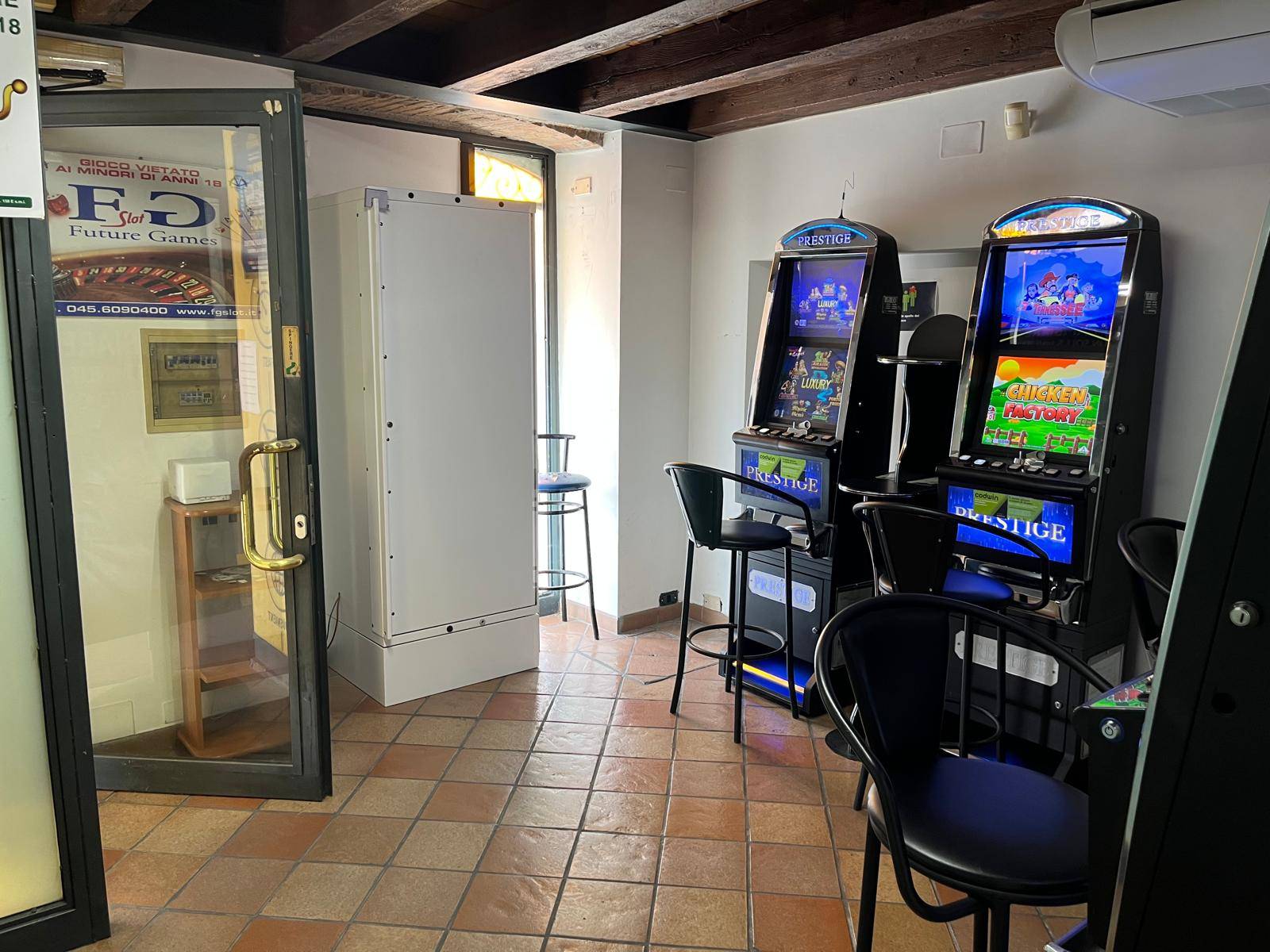 Tabaccheria in vendita a Villafranca di Verona