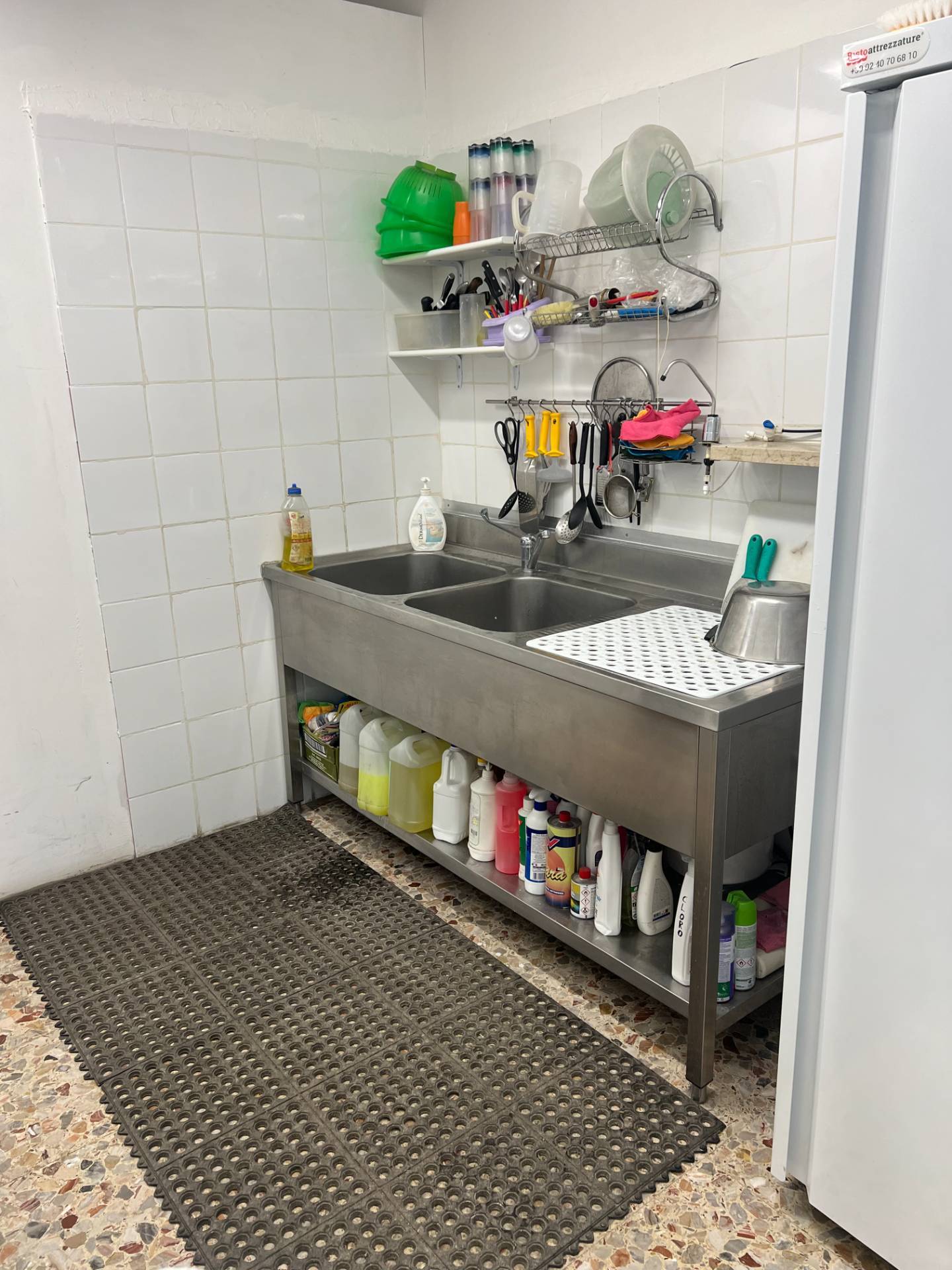 Pizzeria d'asporto in vendita a Verona, Stadio