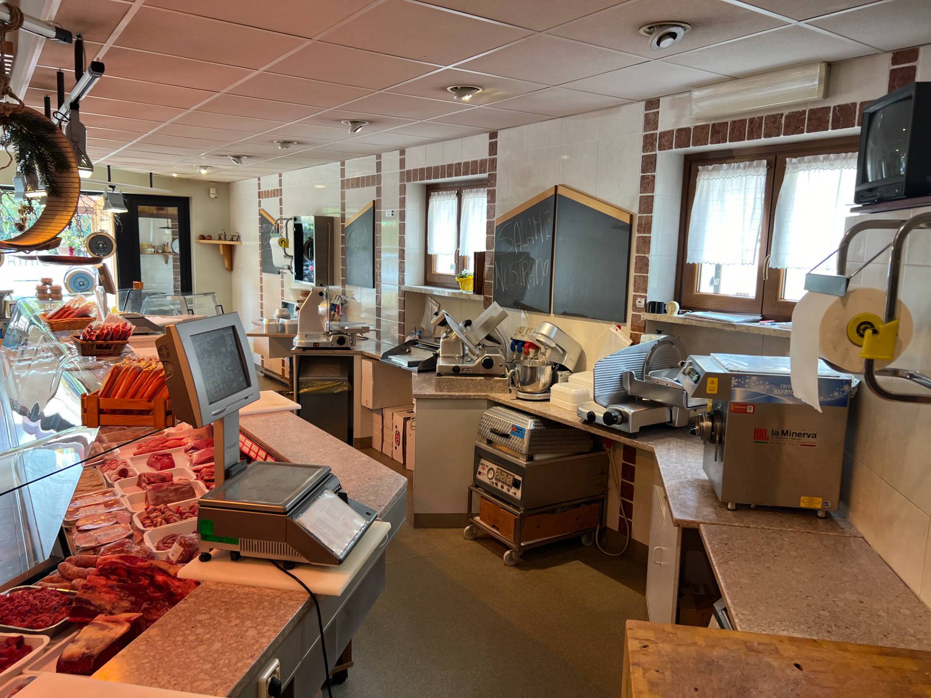 Gastronomia/Alimentari in vendita a Cerro Veronese