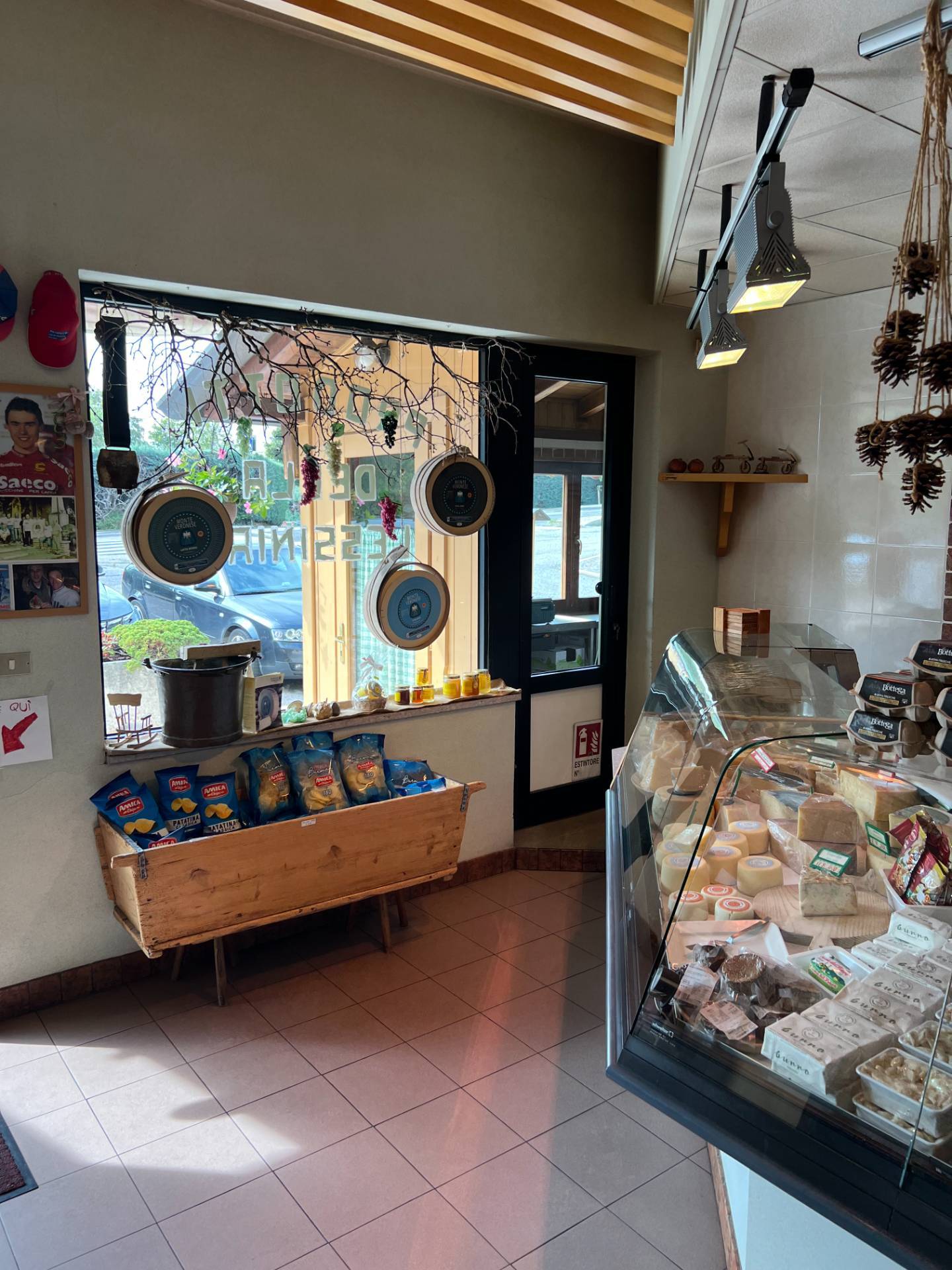 Gastronomia/Alimentari in vendita a Cerro Veronese