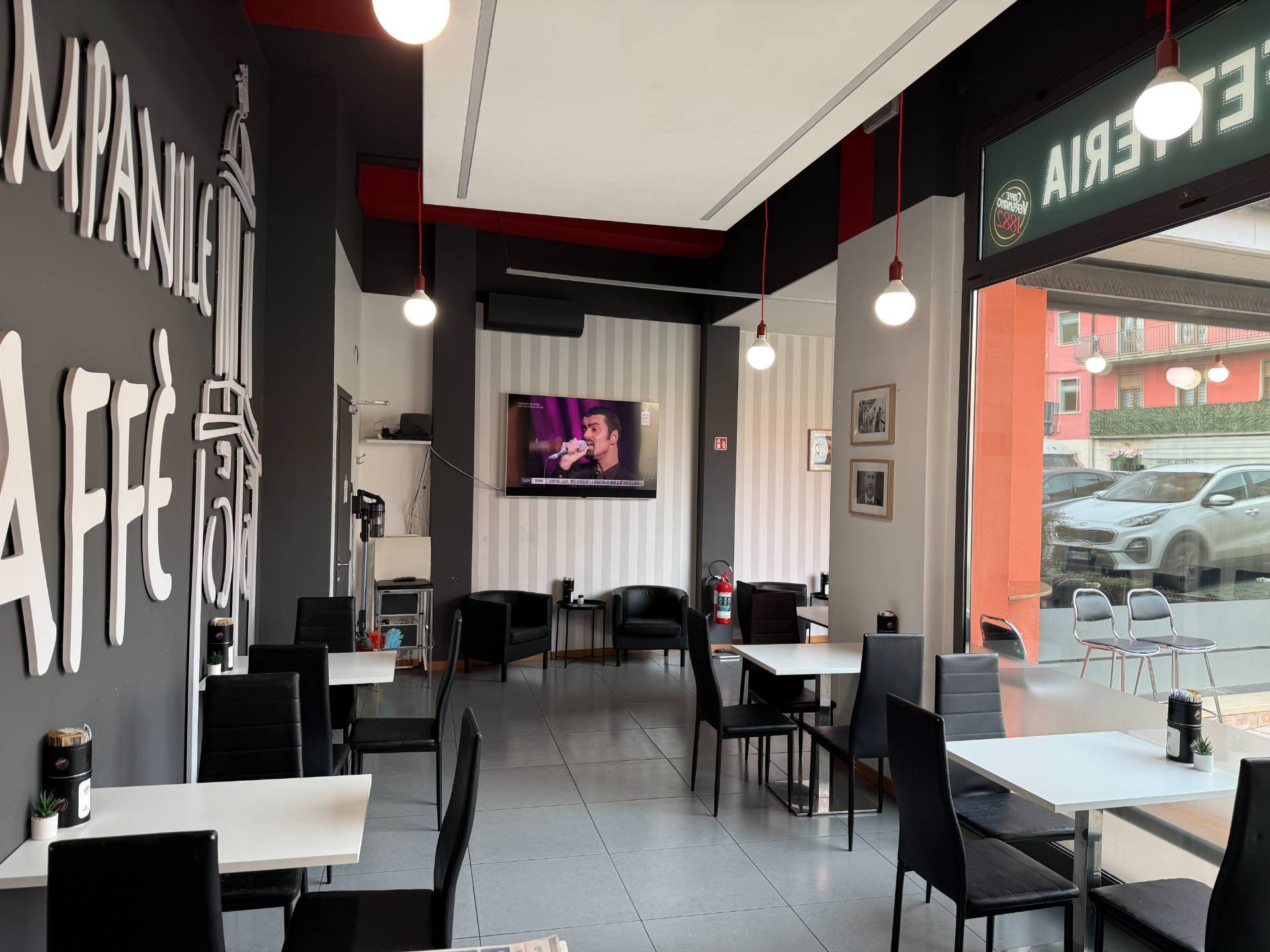 Bar in vendita a Verona, San Massimo