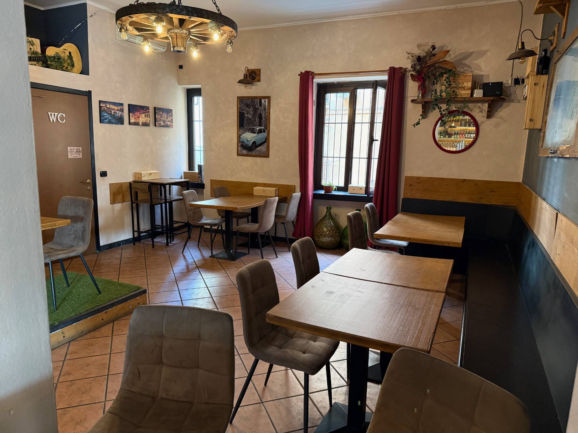 Bar con cucina in vendita a Verona, Borgo Venezia