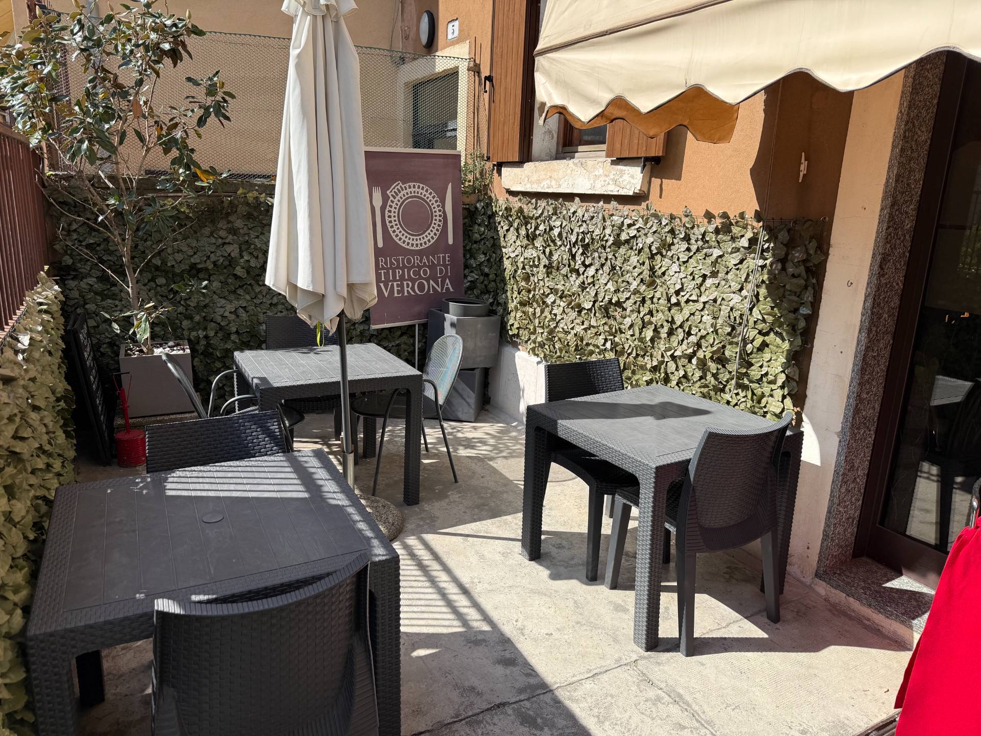 Ristorante in vendita a Verona, Centro storico