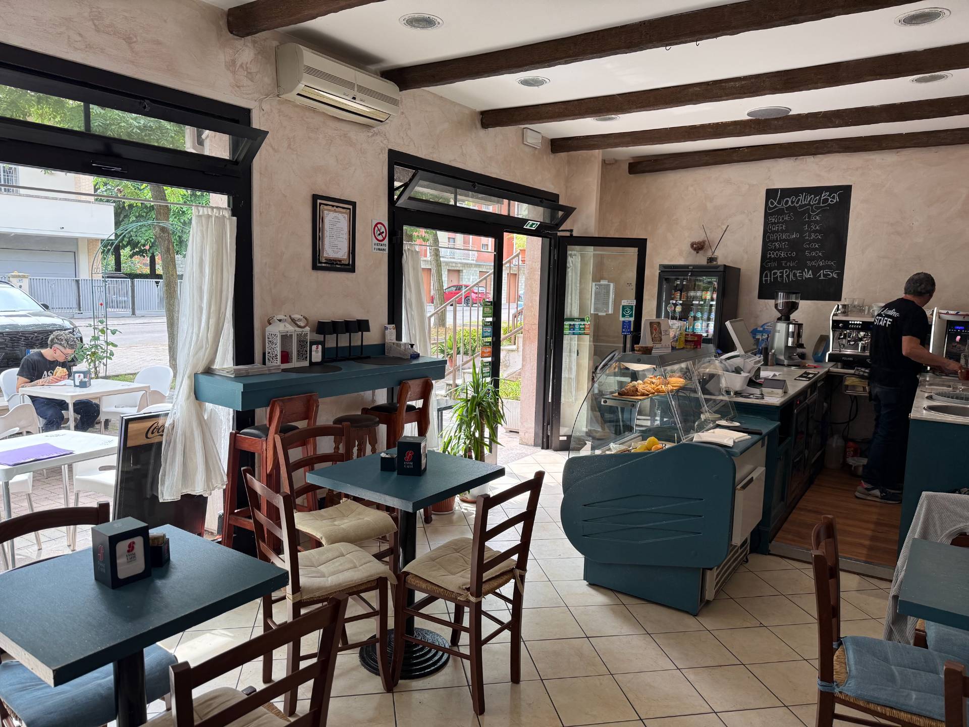 Bar in vendita a Carpi