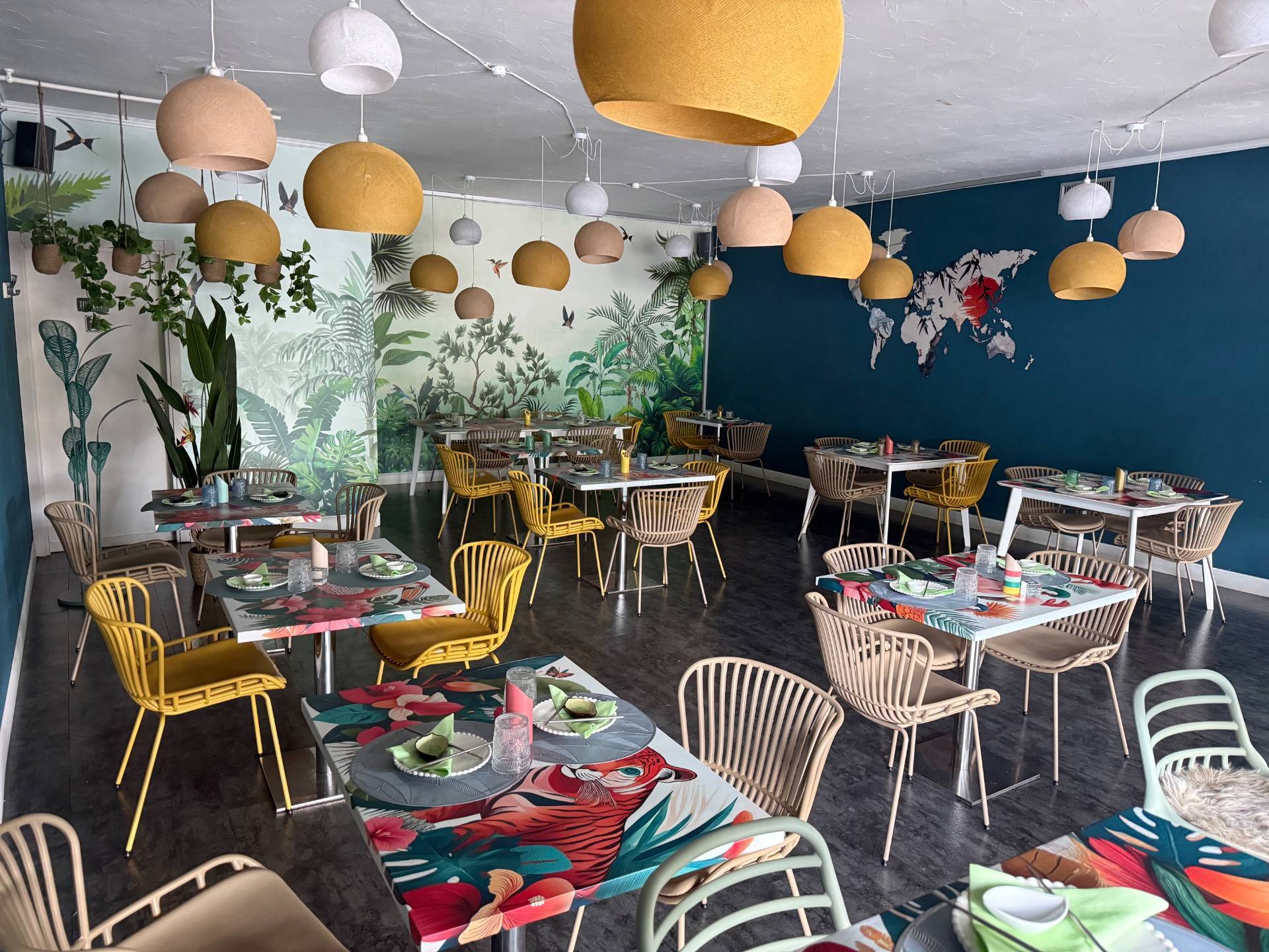 Ristorante in vendita a Sirmione, Colombare