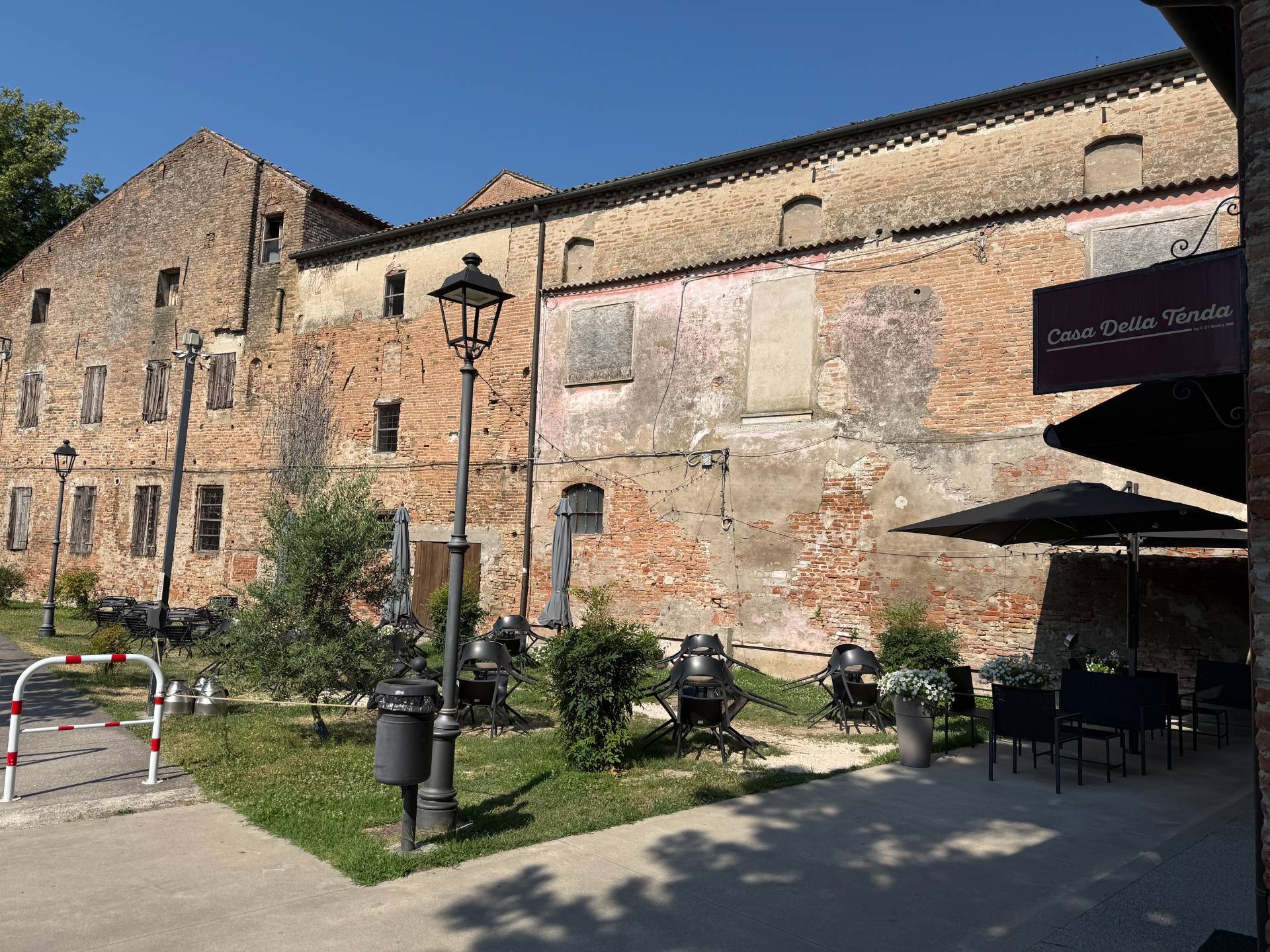 Bar/Gelateria in vendita a Badia Polesine