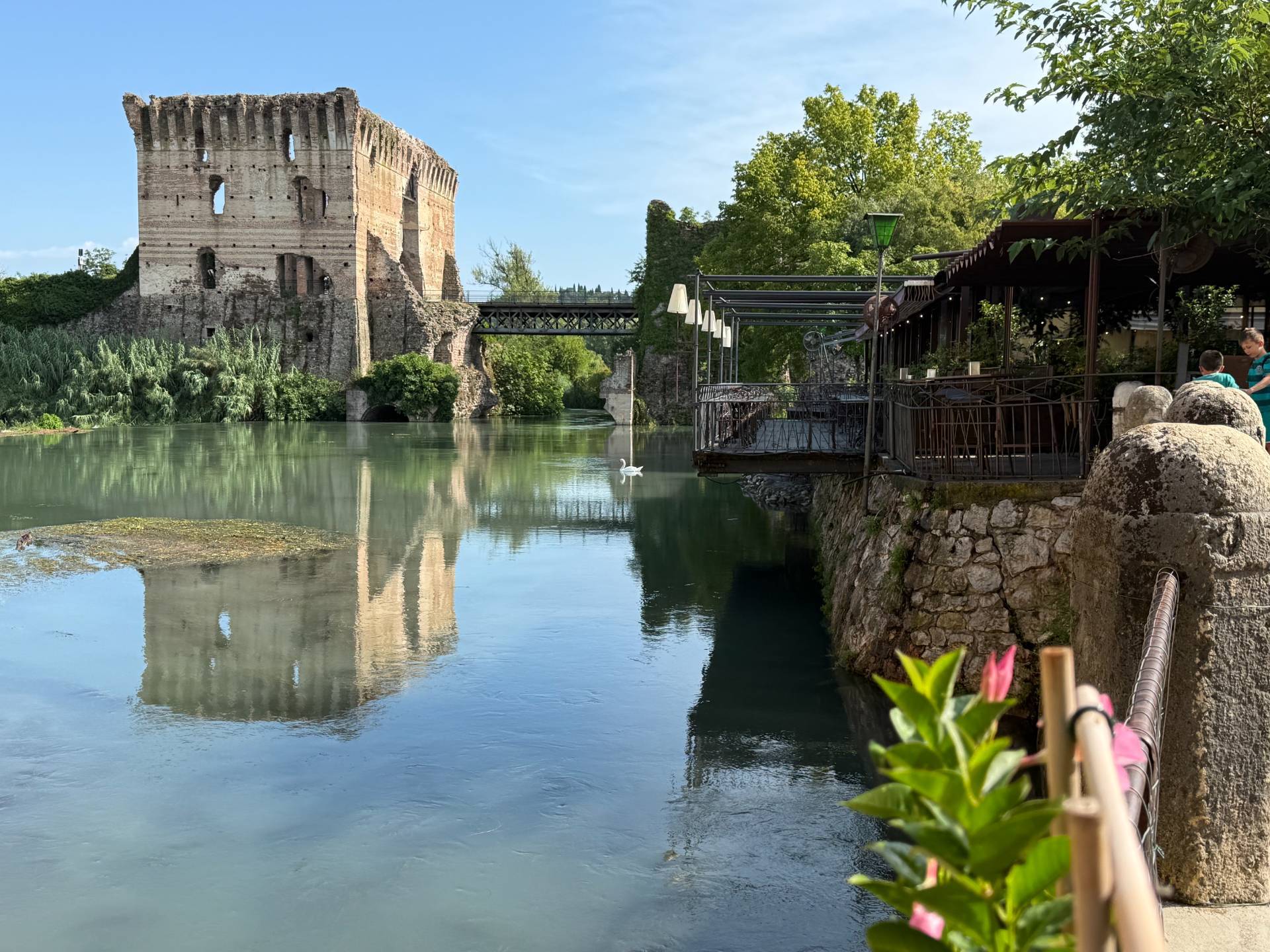 Bar con cucina in vendita a Valeggio sul Mincio, Borghetto