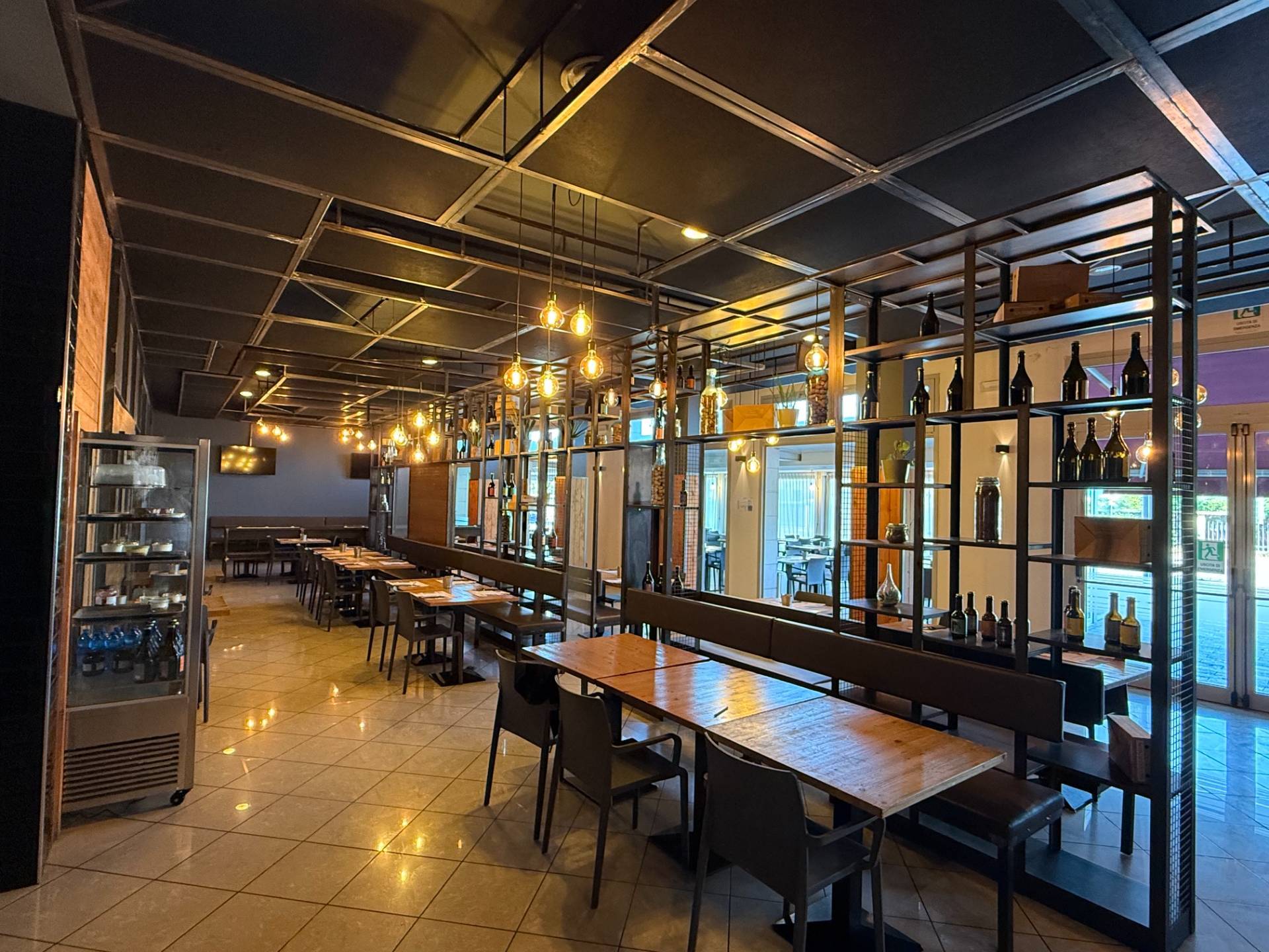 Ristorante in vendita a Verona, Borgo Roma