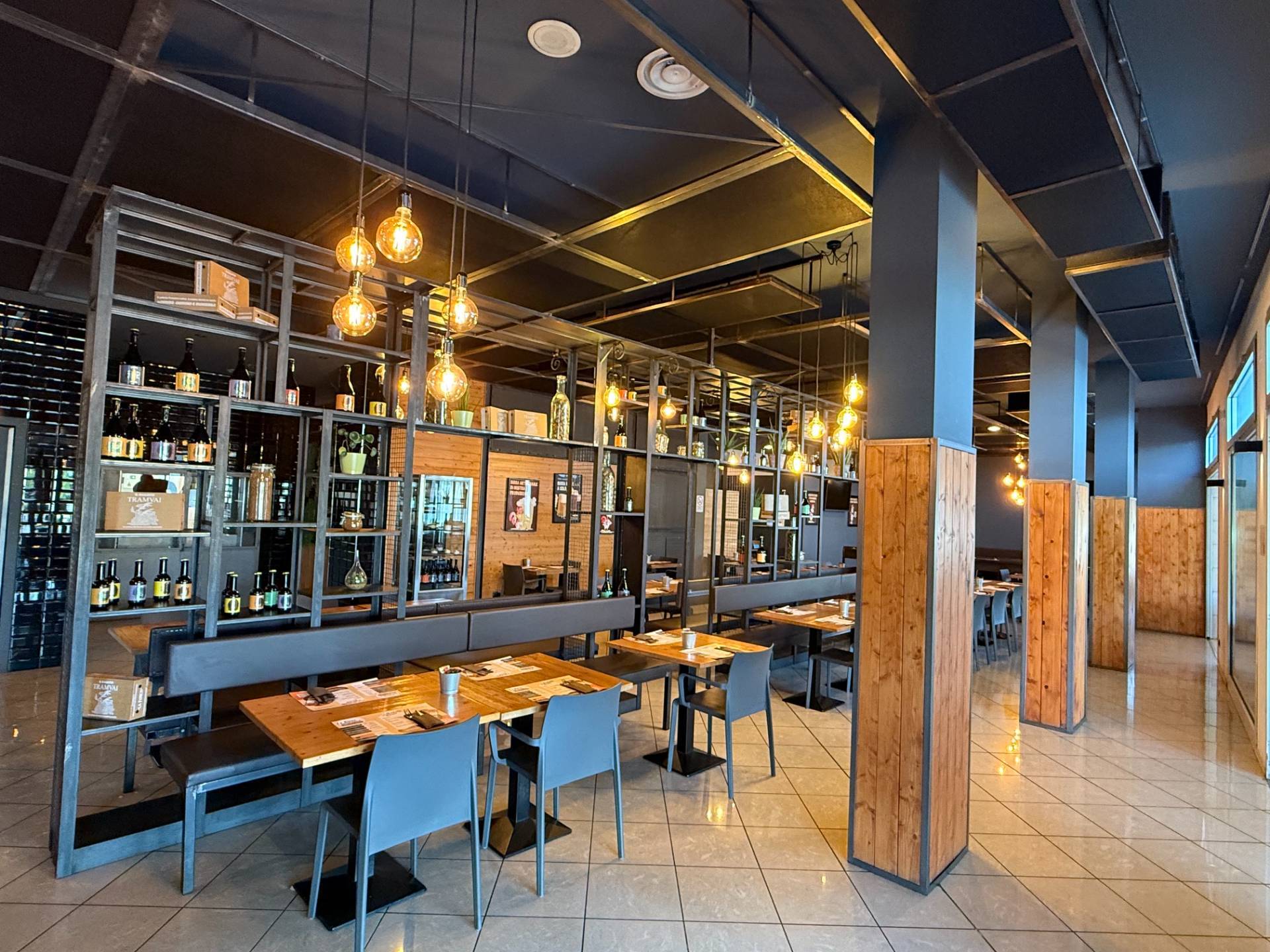 Ristorante in vendita a Verona, Borgo Roma