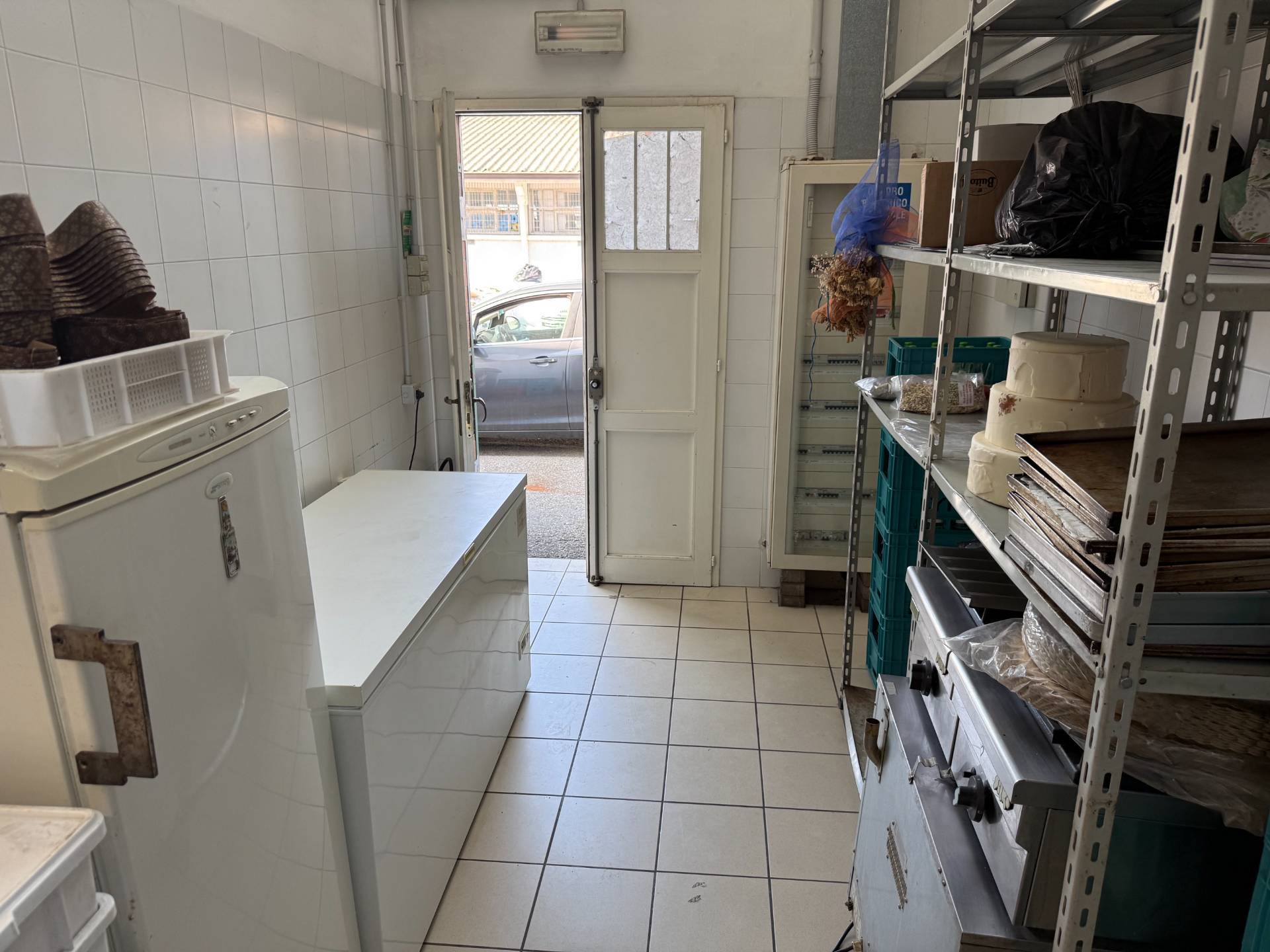 Bar/Pasticceria in vendita a Cadelbosco di Sopra