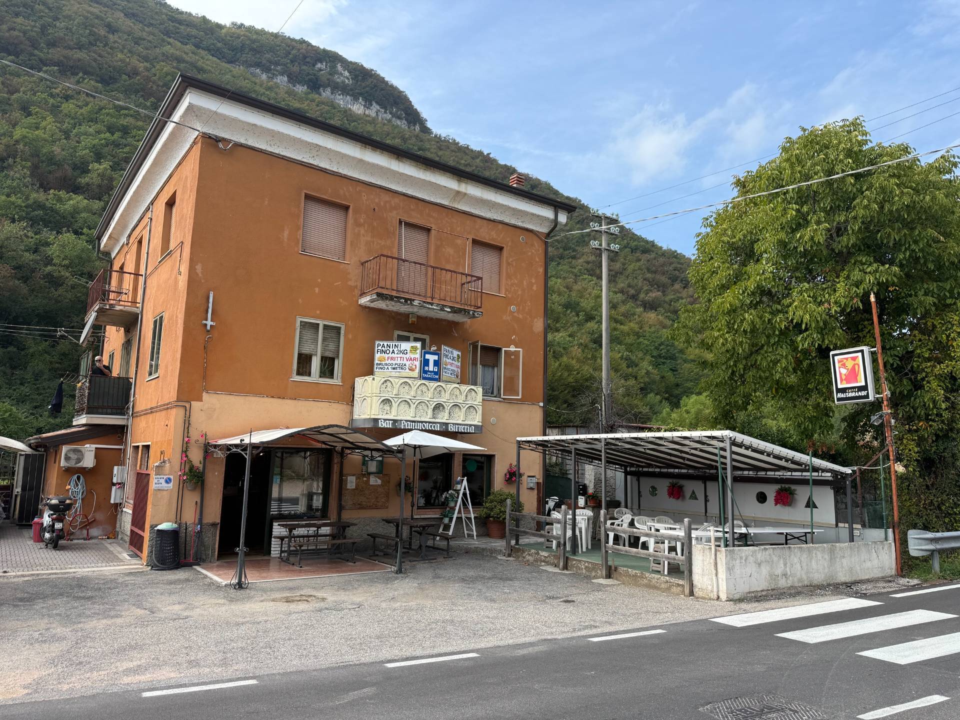 Bar/Tabacchi/Slot in vendita a Grezzana, Lugo