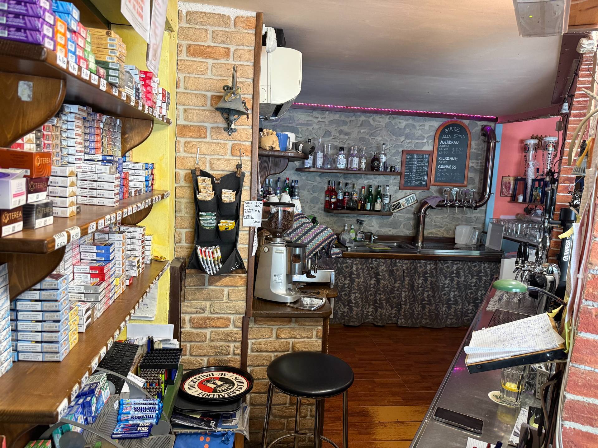 Bar/Tabacchi/Slot in vendita a Grezzana, Lugo