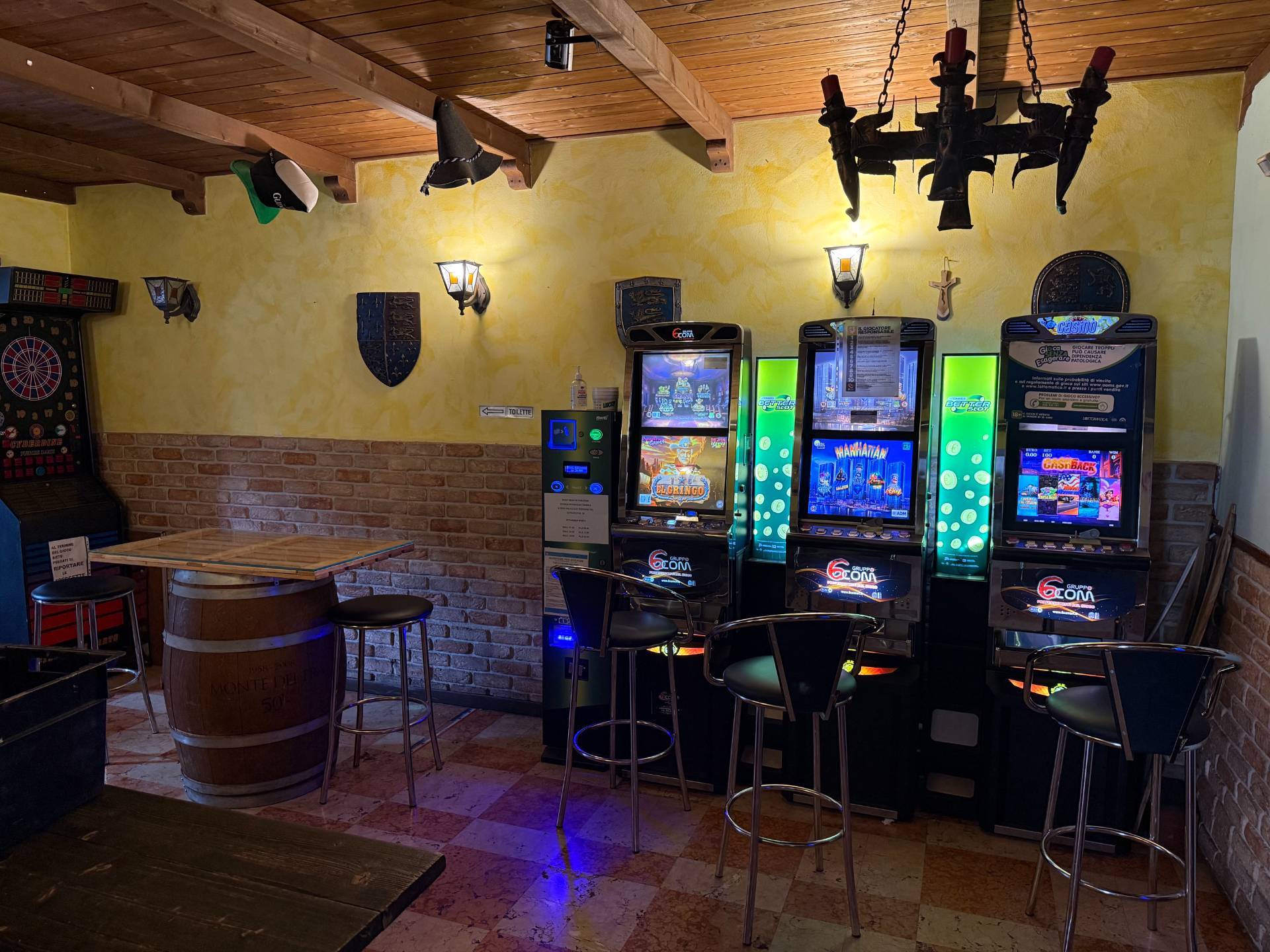 Bar/Tabacchi/Slot in vendita a Grezzana, Lugo