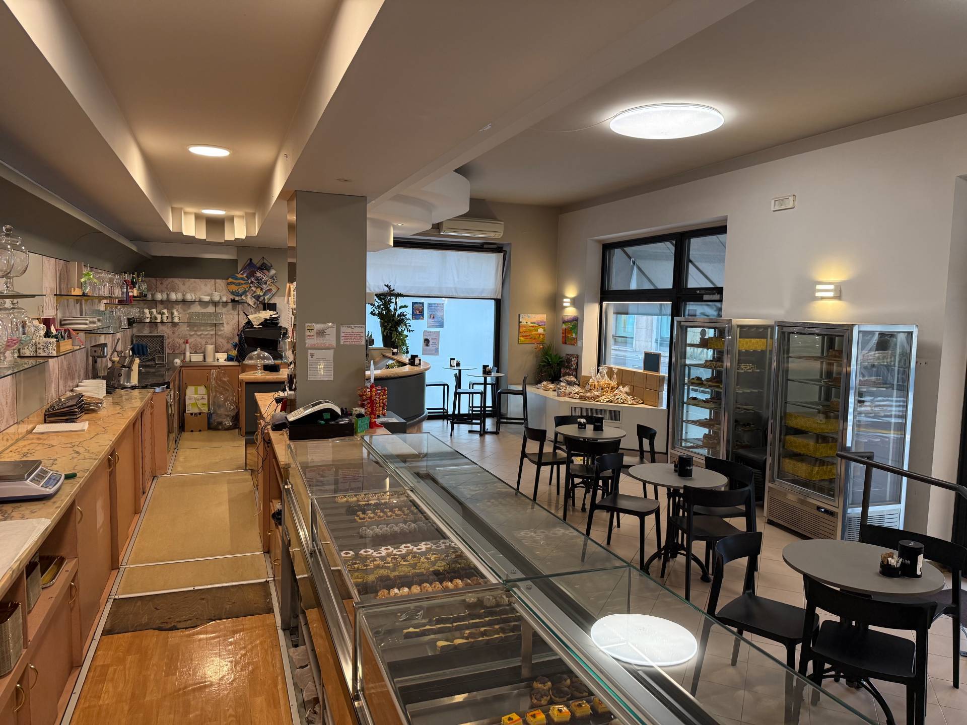 Bar/Pasticceria in vendita a Sona, Lugagnano