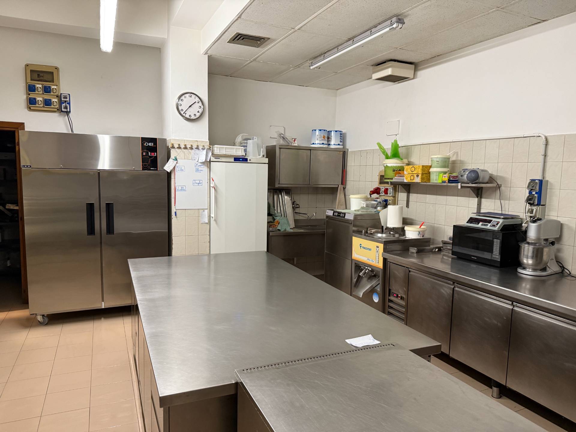 Bar/Pasticceria in vendita a Sona, Lugagnano