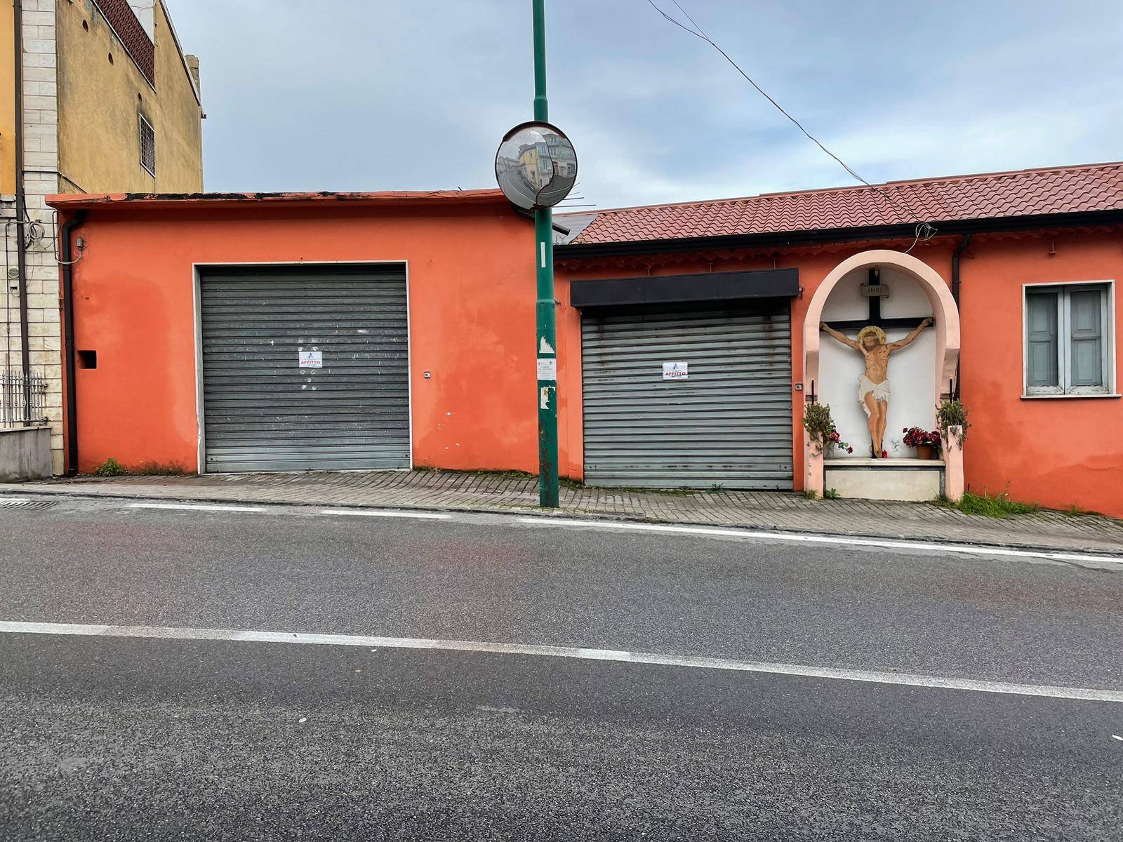 Locale commerciale in affitto, Ariano Irpino via nazionale