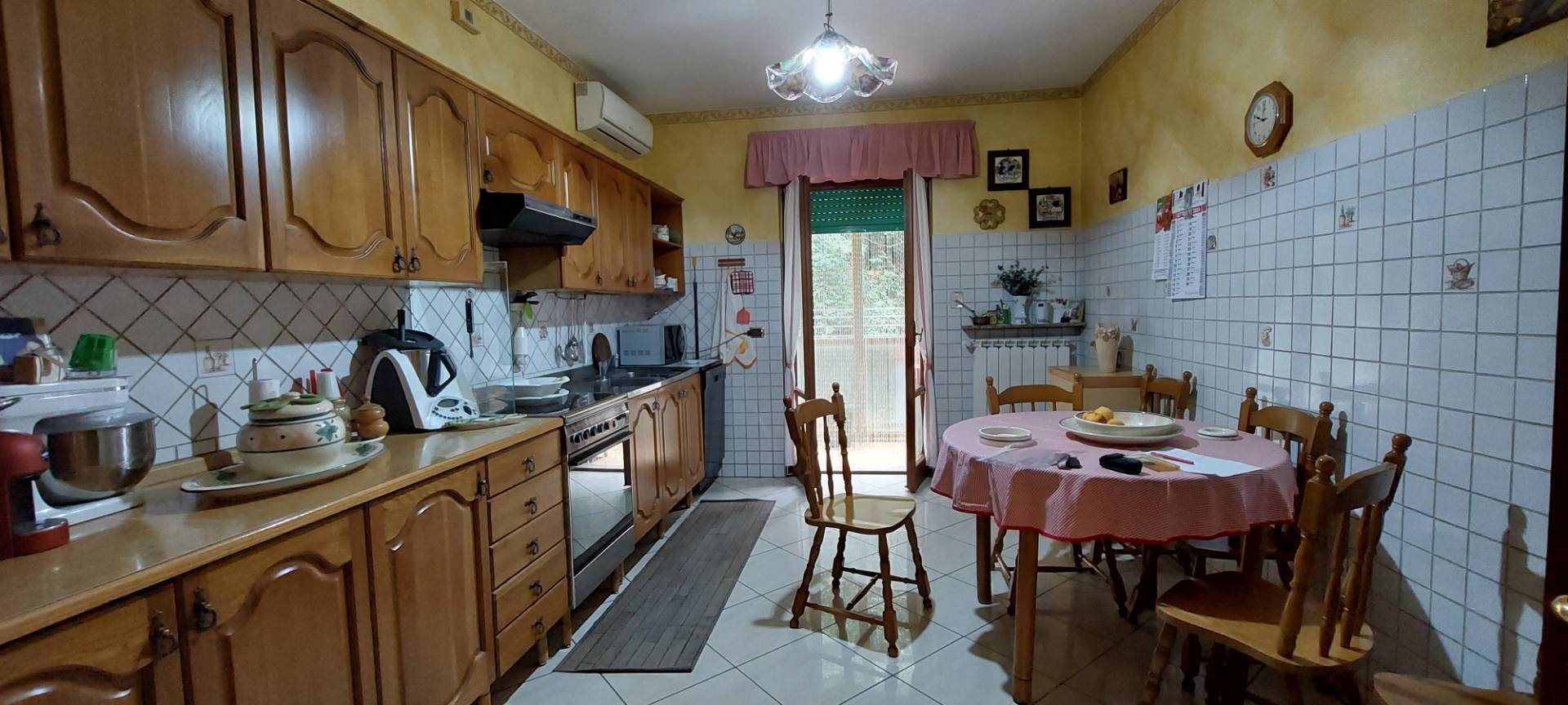 Appartamento in vendita a Ariano Irpino, via adinolfi