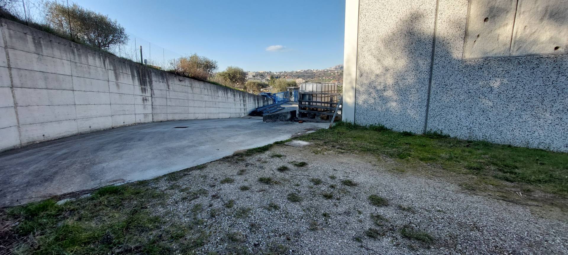 Capannone in vendita a Ariano Irpino, contrada torreamando