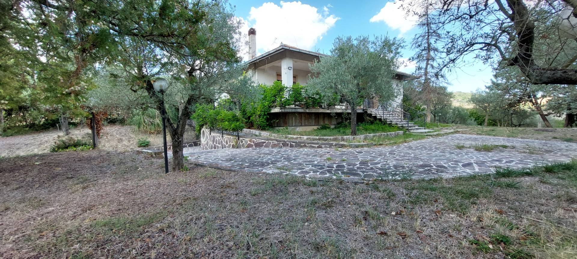 Casa singola in vendita a Ariano Irpino, contrada parzano