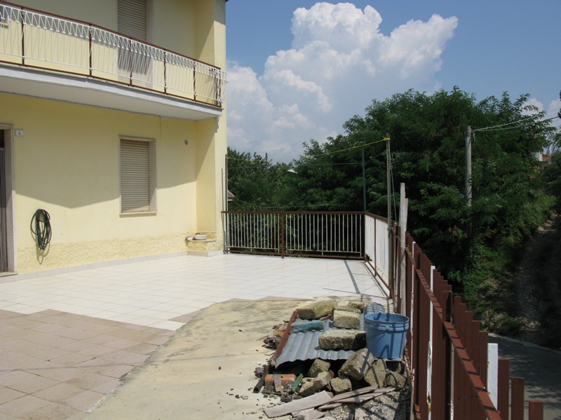 Casa singola in vendita a Montecalvo Irpino