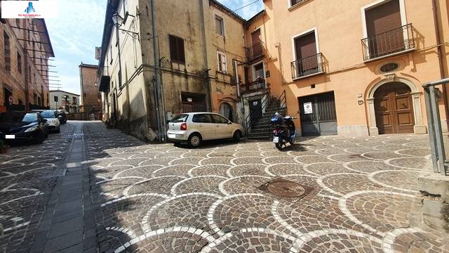 Soluzione Semindipendente in vendita a Ariano Irpino, via umberto I