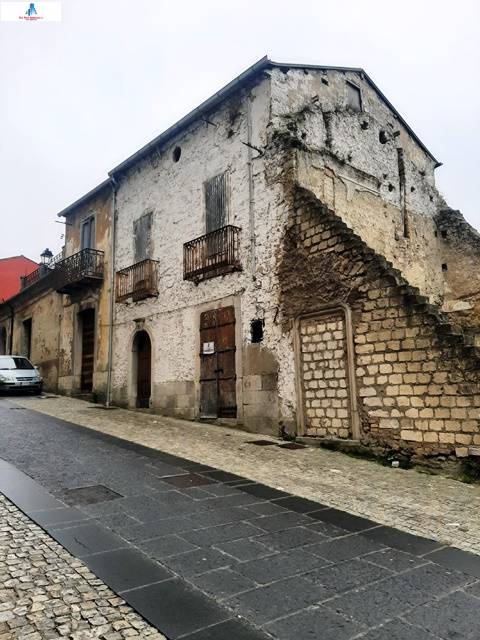 Soluzione Semindipendente in vendita a Ariano Irpino, via del riscatto