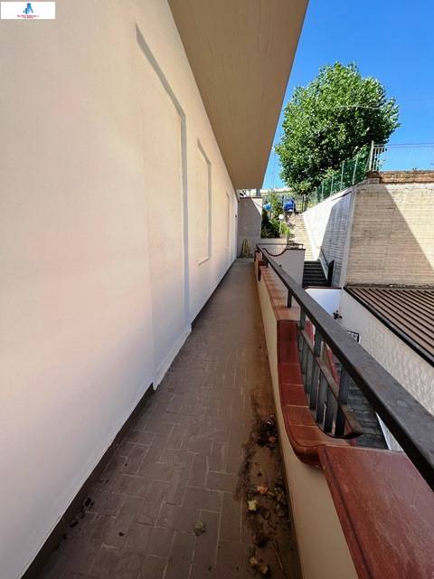 Ufficio in affitto a Ariano Irpino, rione martiri