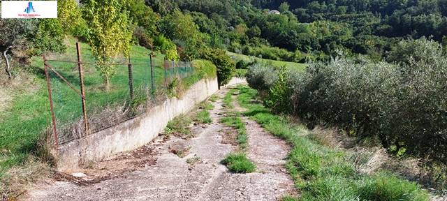 Casa singola in vendita a Ariano Irpino, Contrada Valleluogo