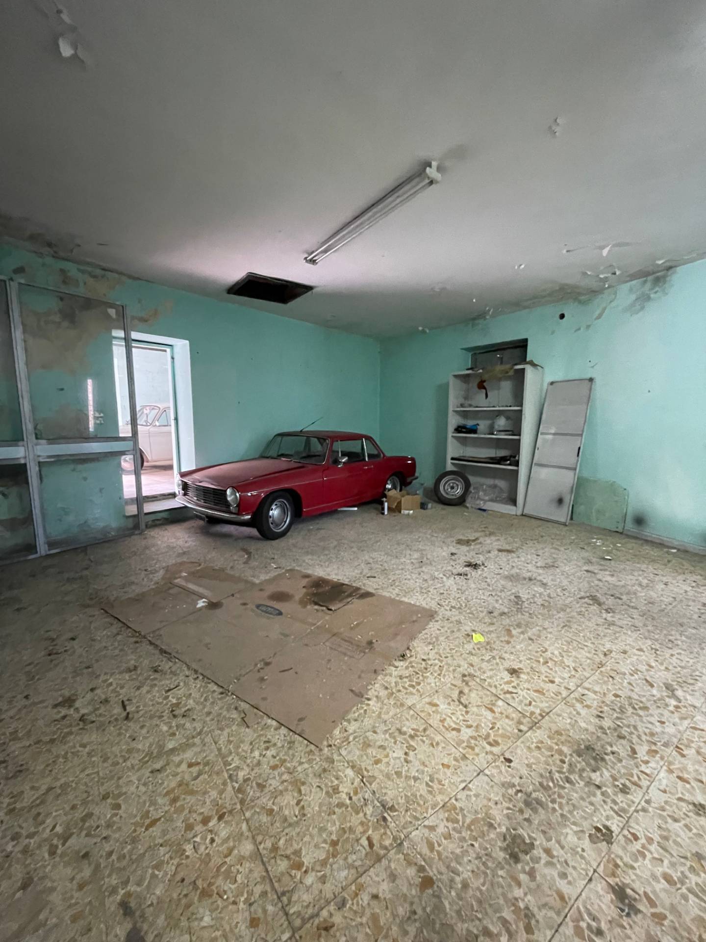 Locale commerciale in affitto a Ariano Irpino, via nazionale